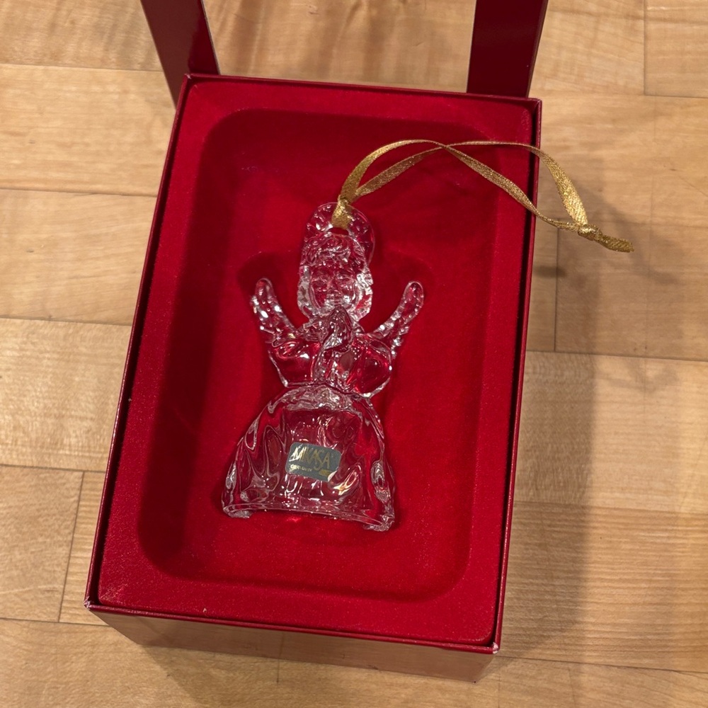 Mikasa Crystal Angel Ornament new in box